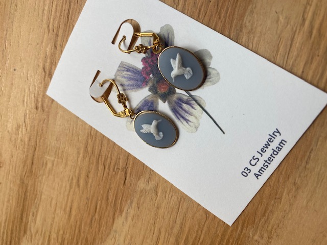03 CS Jewelry - Oorbellen Hummingbird - Blue