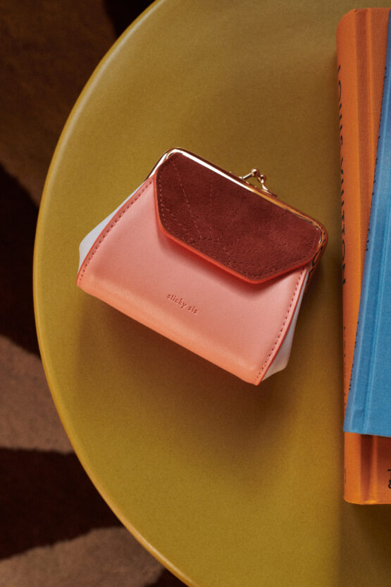 The Sticky Sis Club - Wallet - Coloré - French pink, Croissant brown and Hortensia Blue