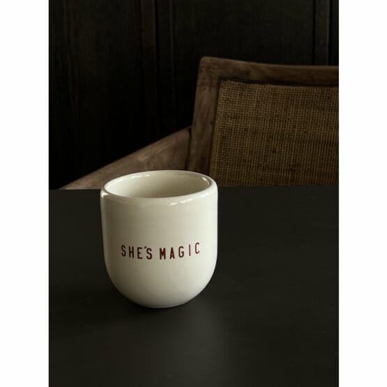 Sisi, House of Style - Mok 200cl - she is magic creme/bordeaux