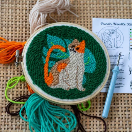 Punch Needle Kit - Kikkerland - Kat