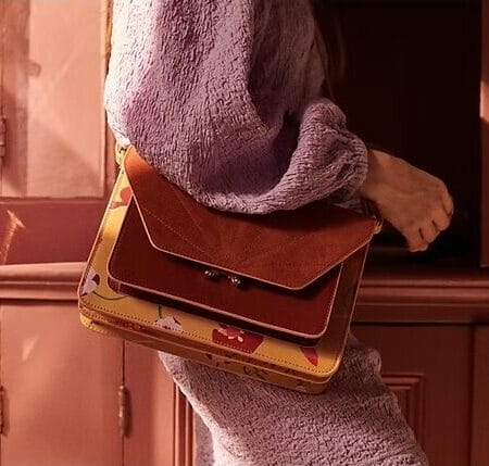 The Sticky Sis Club - Satchel - Jasmijn van der Zwaan