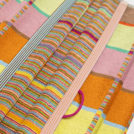 Odds & Ends - #68 -  Badhanddoek 60x120cm - Foekje Fleur