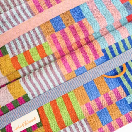 Odds & Ends - #73 -  Badhanddoek 60x120cm - Foekje Fleur