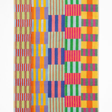 Odds & Ends - #122 -  Badhanddoek 50x90cm - S - Foekje Fleur