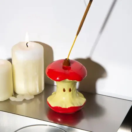 DOIY design - Trashy Incense Holder